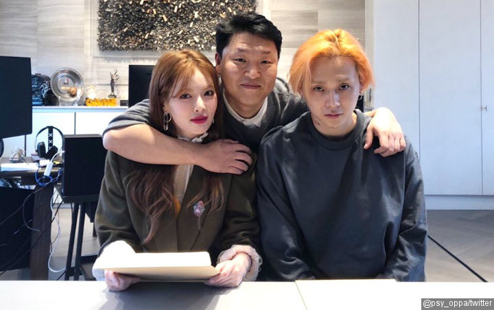 PSY Nongol di Siaran Langsung Instagram HyunA, Netter: 'Penyakit' E'Dawn Ditularkan Kepadanya