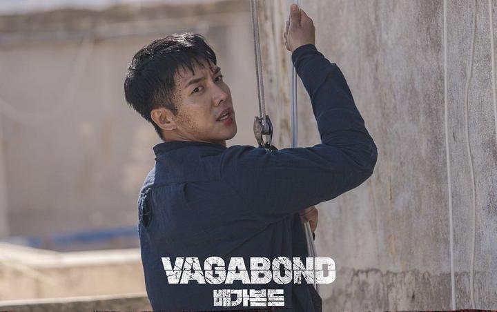 Lee Seung Gi Pamer Serius Latihan Bela Diri Demi 'Vagabond'