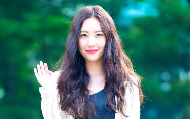 Sunmi Ngamuk Tak Terima Kostum Panggungnya Dicibir Mirip Pelacur