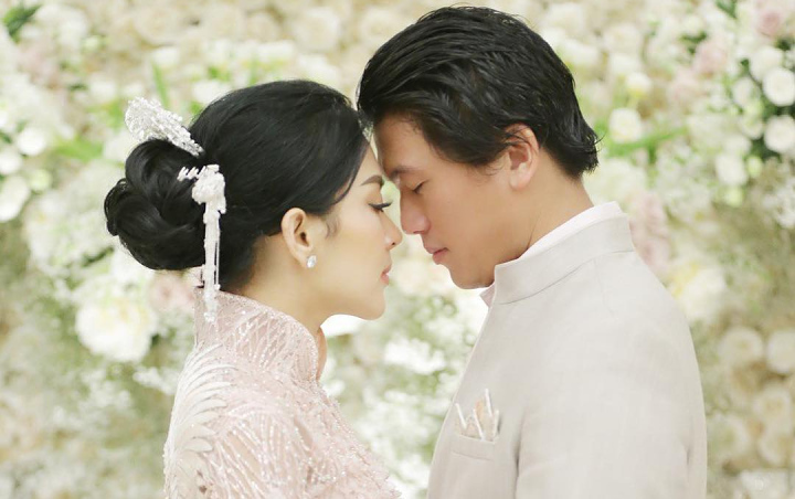 Video Prewedding Syahrini-Reino dan Cincin Nikah Disorot ...