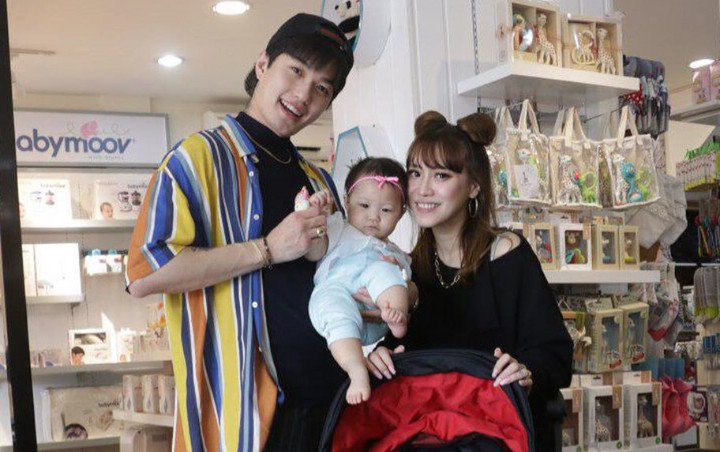Lee Jeong Hoon Umumkan Kehamilan Kedua Istri, Akui Sempat Sembunyikan Kabar Bahagia