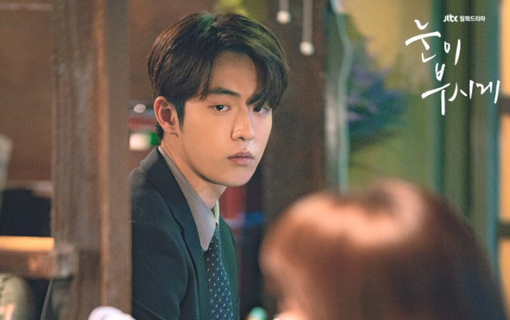 Nam Joo Hyuk Tak Bisa Berhenti Nangis di Behind the Scene 'The Light in Your Eyes'