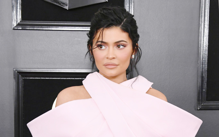 Kylie Jenner Bagikan Tips Langsing Usai Melahirkan
