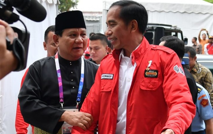 Survei Indikator Ungkap Suara Pemilih Islam Beralih Dari Prabowo ke Jokowi
