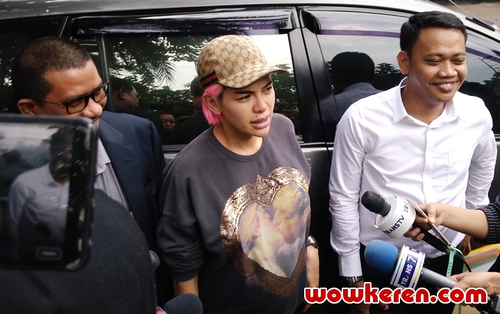 Nikita Mirzani Penasaran Wajah Songong Kriss Hatta, Sindir Soal Isu Video Masturbasi