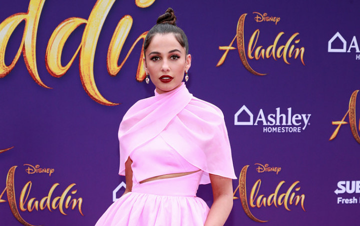 Naomi Scott Bikin Fans Merinding Saat Nyanyikan Soundtrack 'Aladdin', 'Speechless'