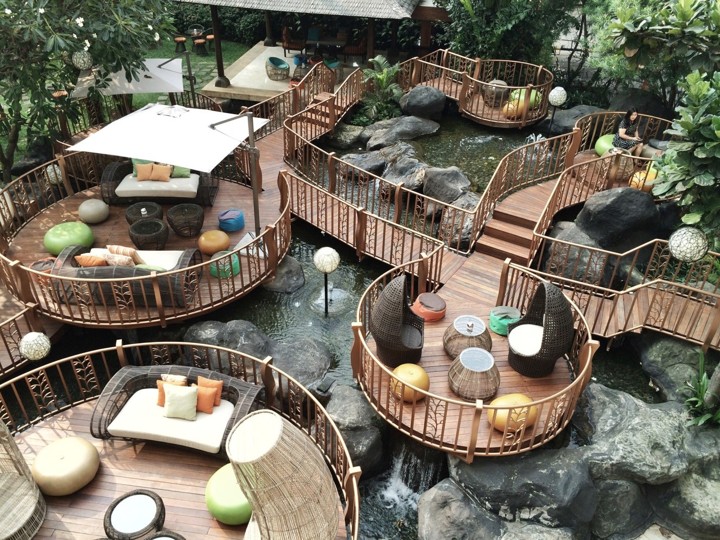 Nikmati Suasana Bali di Jakarta dengan Mengunjungi Jimbaran Outdoor Lounge