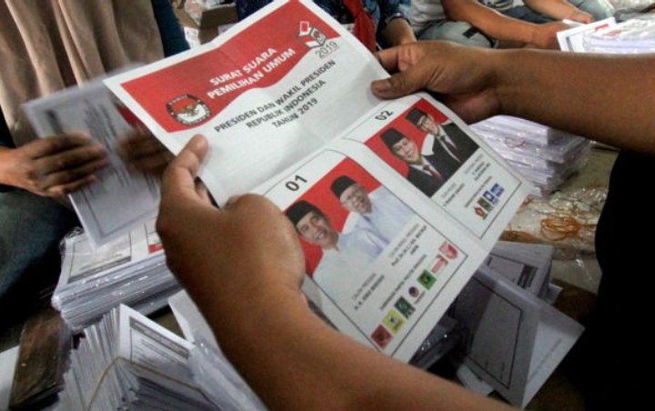 Siap Hadapi Sidang Sengketa Pemilu, KPU Bawa Puluhan Boks Berisi Bukti ke MK