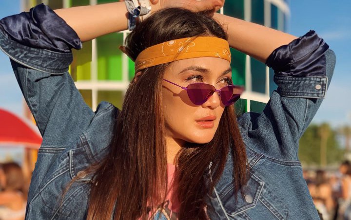 Luna Maya 'Ngabur' Ke Belanda Dapat Salam Dari Faisal Nasimuddin, Harga Jaket Bikin Melongo