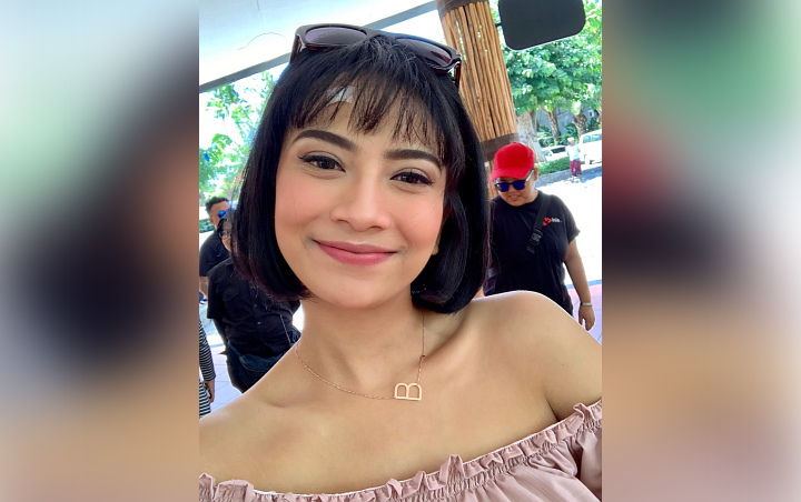 Vanessa Angel Rayakan Kebebasan Di Bali Bareng Teman-Teman, Netter Malah Beri Pertanyaan 'Nakal'