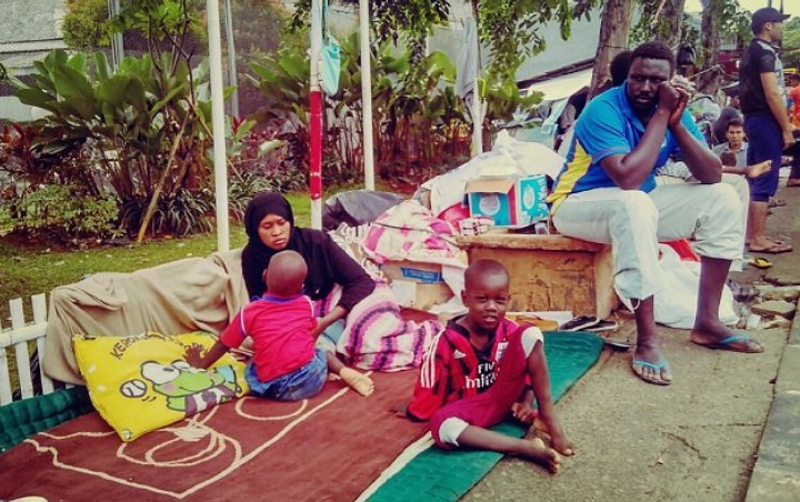DPRD DKI Akan Pindah Imigran Pencari Suaka di Trotoar ke Islamic Center Jakarta