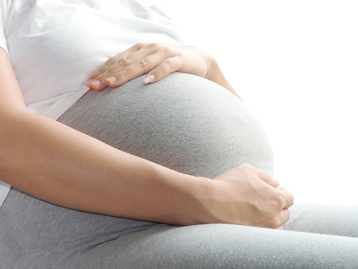 Pilih Usia Kehamilan Yang Tepat Yang Aman Untuk Traveling Naik Pesawat