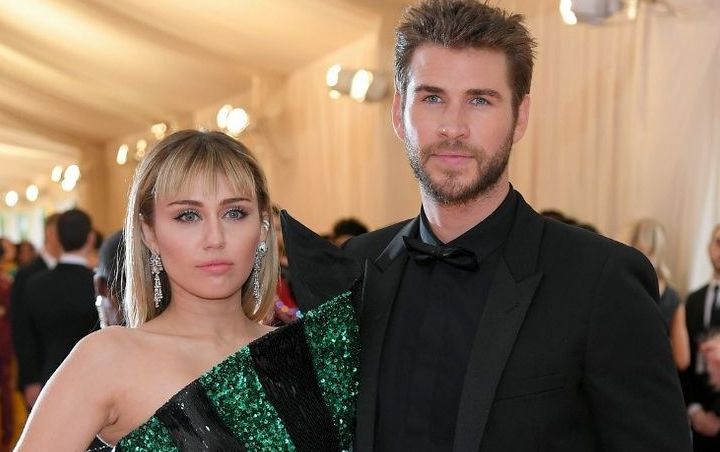 Miley Cyrus Ternyata Tak Ingin Pisah dari Liam Hemsworth