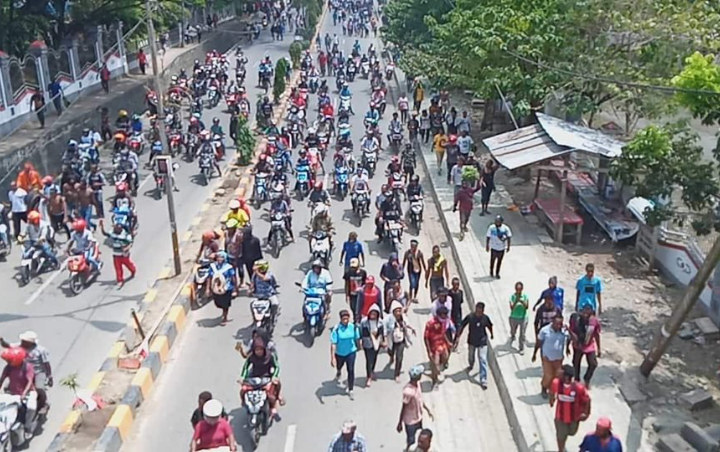 Bukan Hanya Batu, Demonstran di Papua Serang Polisi Dengan Senapan Angin