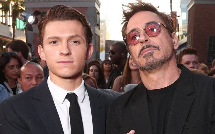 Spider-Man Keluar dari MCU, Tom Holland 'Ngadu' ke Robert Downey Jr.?