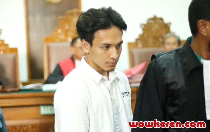  Jalani Sidang Perdana, Jefri Nichol Didakwa Bersalah Atas Kasus Narkoba