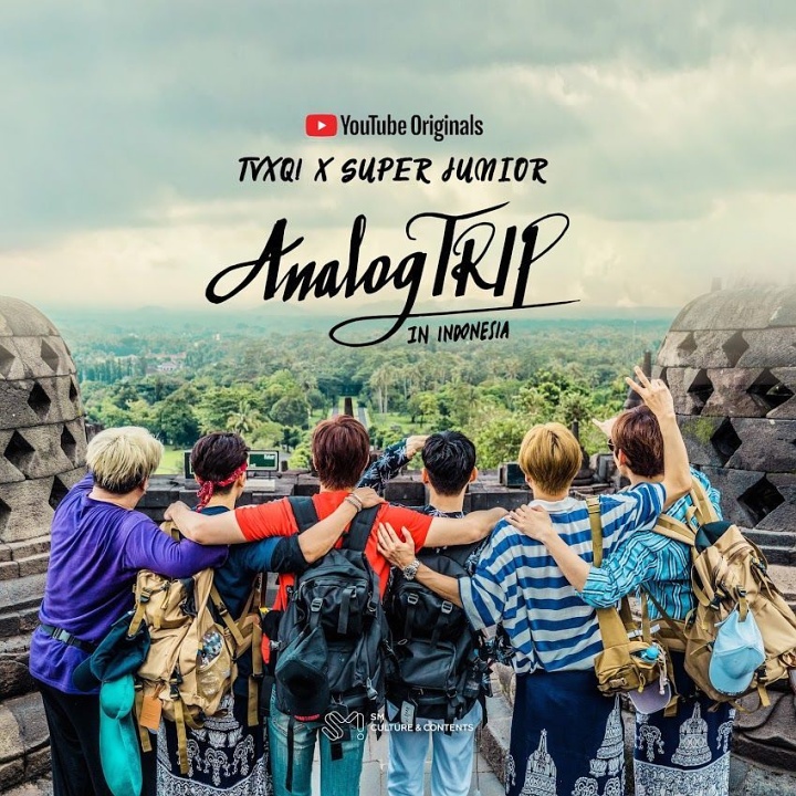 Member TVXQ dan SuJu Saling Merangkul di Poster \'Analog Trip in Indonesia\'