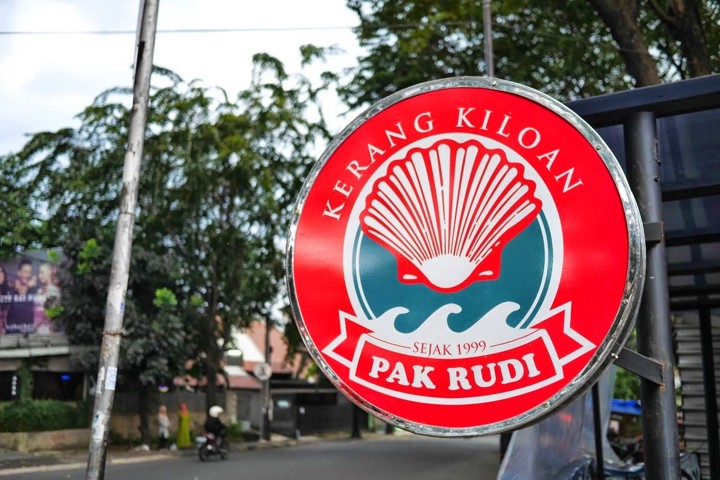 Bagi Pecinta Kerang, Harus Banget Mampir ke Depot Kerang Kiloan Pak Rudi di Jakarta