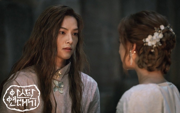 'Arthdal Chronicles' Rilis Foto Keakraban Pemain, Netter Malah Ributkan Hal Ini