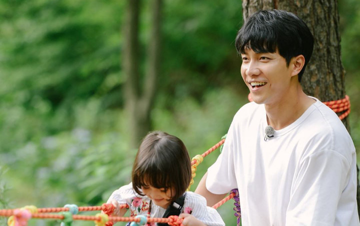 Lee Seung Gi Dijuluki Guru yang Baik Gara-Gara Ajari Seorang Anak Lakukan Ini di 'Little Forest'