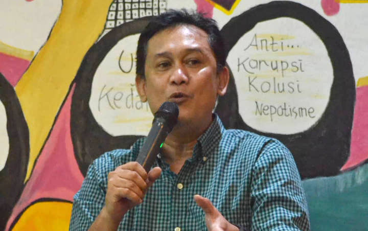 Denny Siregar Kritik Pedas Demo Anak STM Jadi Trending, Ejek Jangan Jadi Banci