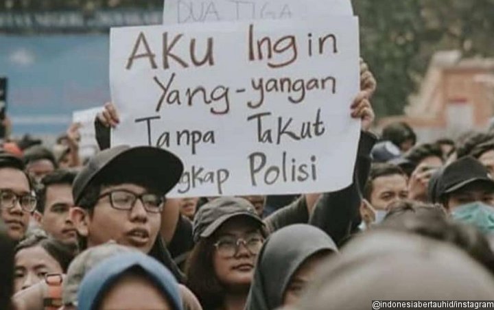 Enam Mahasiswi Uniska Diperiksa Dekan Usai Bawa Poster 'Zinahi Aku' Saat Aksi Demo