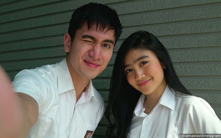 Adik Verrell Bramasta 'Tak Sengaja' Bocorkan Febby Rastanty Ikut Liburan Keluarga, Sukses Cinlok?