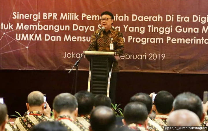 Yasonna Undur Diri, Jokowi Tunjuk Tjahjo Kumolo Jadi Plt Menkumham