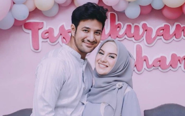 Ammar Zoni dan Irish Bella Tak Kuasa Tahan Tangis Saat Dengar Doa Fans Untuk Si Kembar