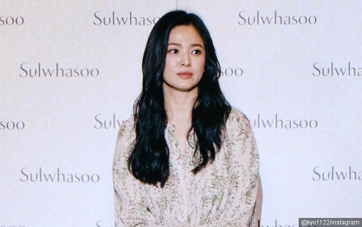 Hormati Kematian Sulli, Song Hye Kyo Batalkan Penampilan Publik Perdananya