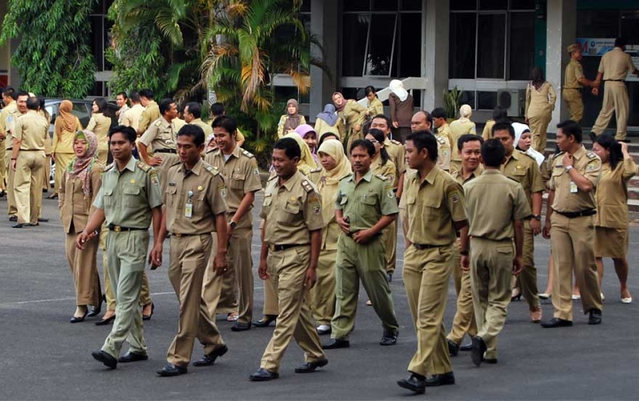 Jokowi Wacanakan Pangkas Eselon, 430 Ribu PNS Bakal Jadi Korban
