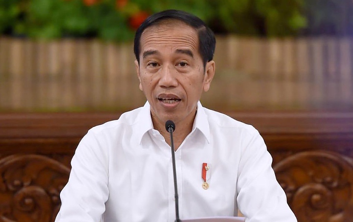 Hobi 'Ganggu' Menteri Hingga Dini Hari, Jokowi: Kalau Tidur ya Suruh Bangunin Ajudan