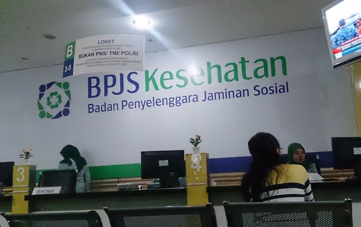 Jokowi Diminta Ganti Direksi BPJS Kesehatan untuk Atasi Defisit