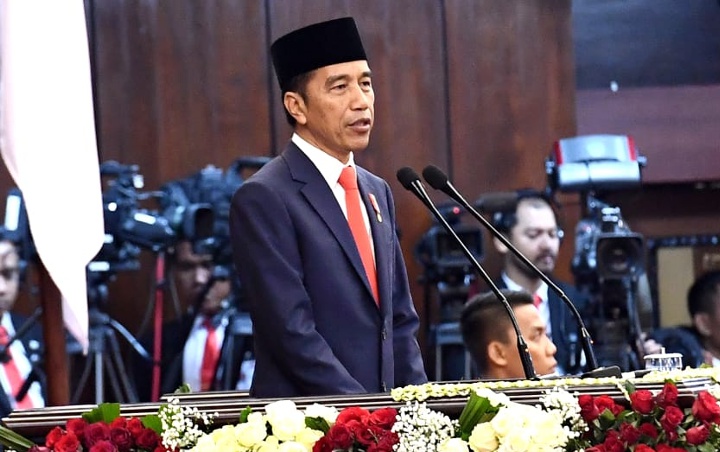 Tolak Wacana Jabatan Presiden 3 Periode, Jokowi Sebut Ada Yang Ingin Cari Muka