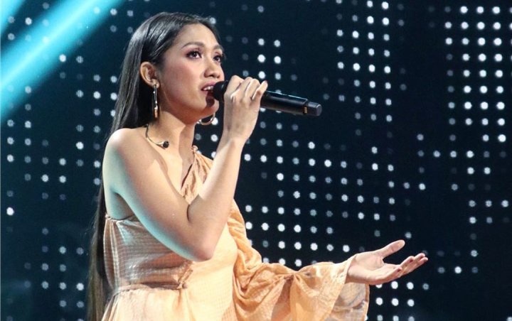 Mirabeth ‘Indonesian Idol’ Nangis Saat Dikomentari Anang Hermansyah 