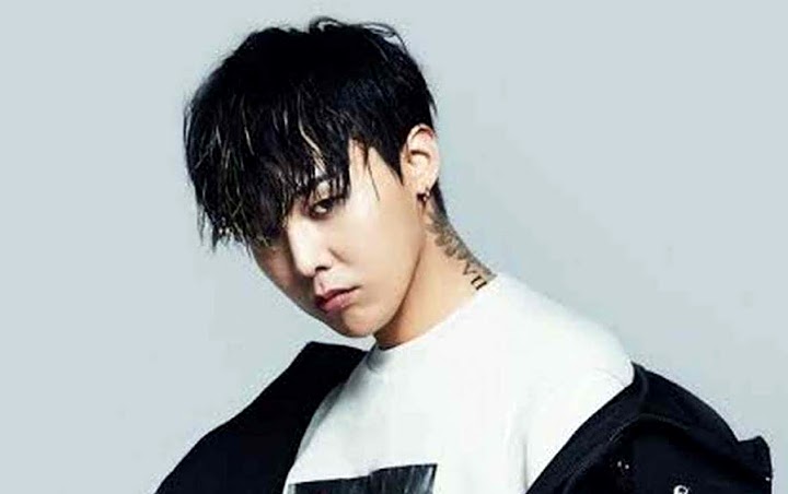 Dandanan Nyentrik G-Dragon Plus Kumis dan Jenggot Tuai Komentar Julid