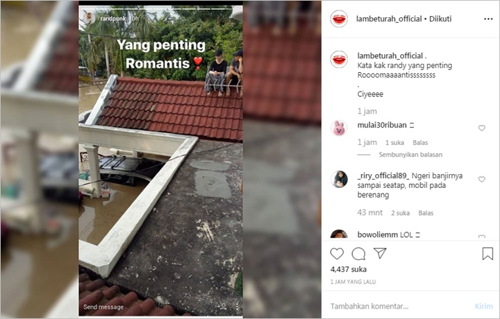 Rumah Terendam, Randy Pangalila Romantis Bareng Istri \'Ngungsi\' di Atas Genteng Saat Banjir