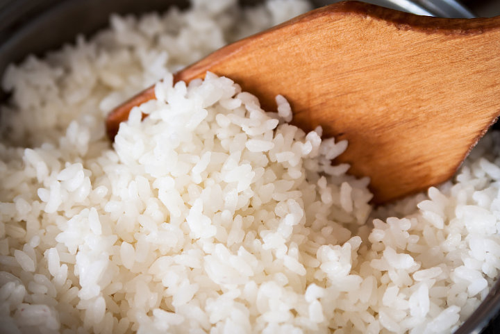 Mengurangi Porsi Makan Nasi karena Takut Gemuk? Segera Hentikan, Sebab Nasi Bisa Mengontrol Obesitas