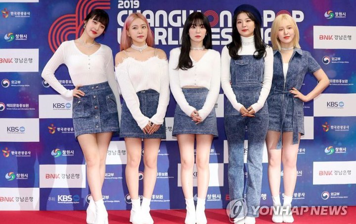 Seluruh Member Tunjukkan Gejala Sakit, Red Velvet Batal Tampil Di 'Korea Singers Festival 2020'