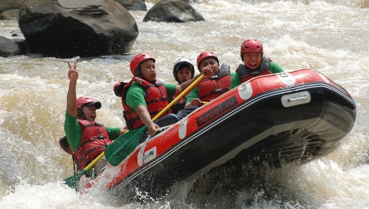 Sungai Citarik di Sukabumi Juga Bisa Dijadikan Lokasi yang Asyik Untuk Arung Jeram