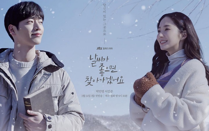 Seo Kang Joon Tatap Park Min Young dengan Penuh Cinta di 'I'll Go To You When The Weather Is Nice'