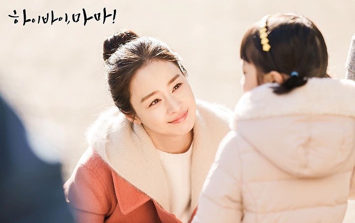 Bikin Sedih Sekaligus Gemas, Kim Tae Hee Diam-Diam Awasi Anaknya Saat Jadi Hantu di 'Hi Bye, Mama!'