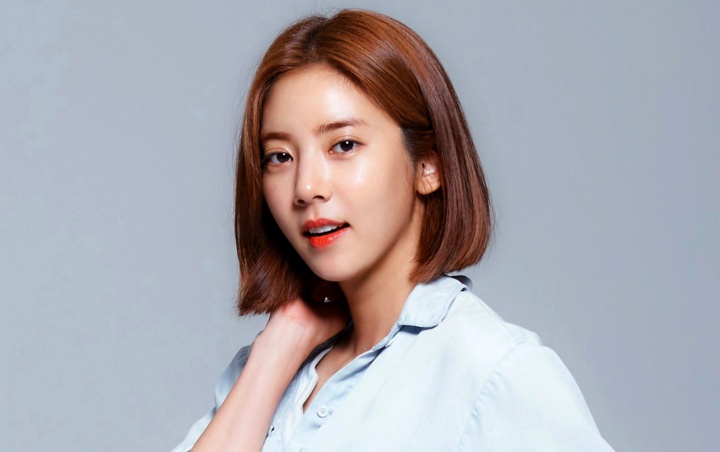 Son Dam Bi Akui Berhenti Jadi Penyanyi Demi Fokus Sebagai Aktris