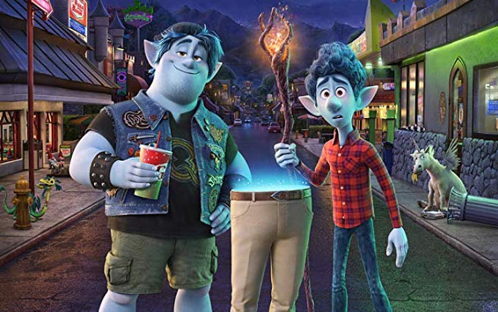 Inilah Karakter LGBTQ Pertama di Film Animasi Disney - Pixar