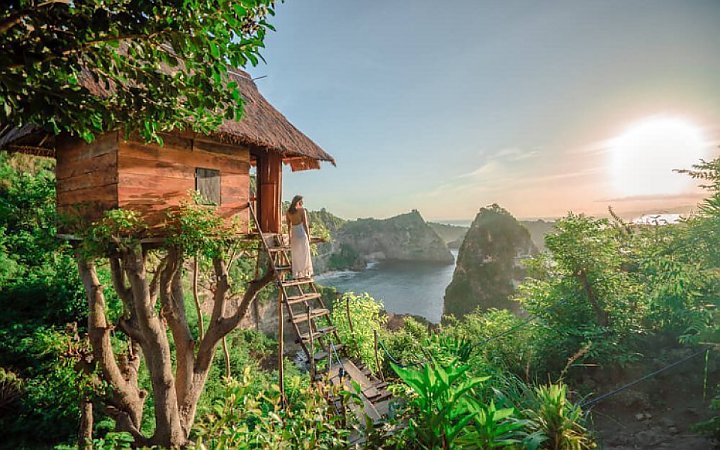 Mencari Wisata Anti Mainstream di Bali? Kunjungi Saja Rumah Pohon Batu Molenteng