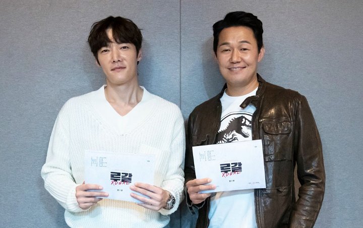 Jadi Lawan di 'Rugal', Choi Jin Hyuk dan Park Sung Woong Saling Puji Usai Syuting Bareng