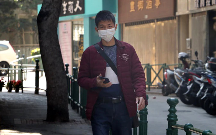 Atasi Kelangkaan, Menkes Taiwan Ajarkan Sterilisasi Masker Dengan Penanak Nasi
