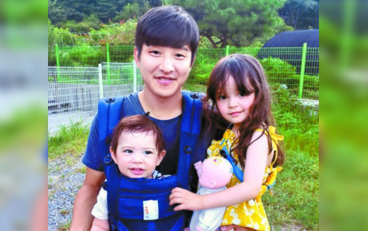Naeun dan Gunhoo Ternyata Belum Bertemu Sang Ayah Sejak Berbulan-Bulan Lalu
