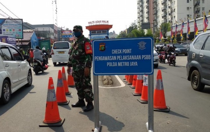 Warga Jakarta Selatan Curhat Soal PSBB Yang Tak Efektif Kurangi Kemacetan
