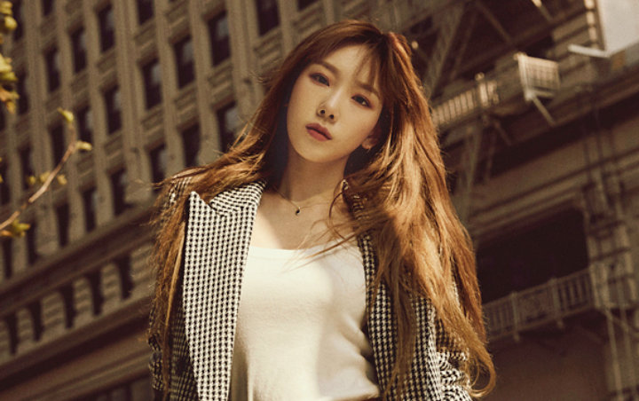 Tae Yeon Ceria Jelang Rilis Single yang Sempat Tertunda, Kulit Putih Bersih Bikin Netizen Iri